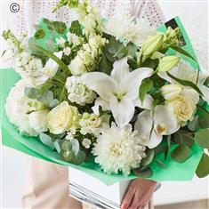 Extra Large Lavish Neutral Bouquet