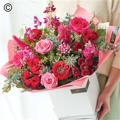 Extra Large Valentine&#39;s Mixed Bouquet